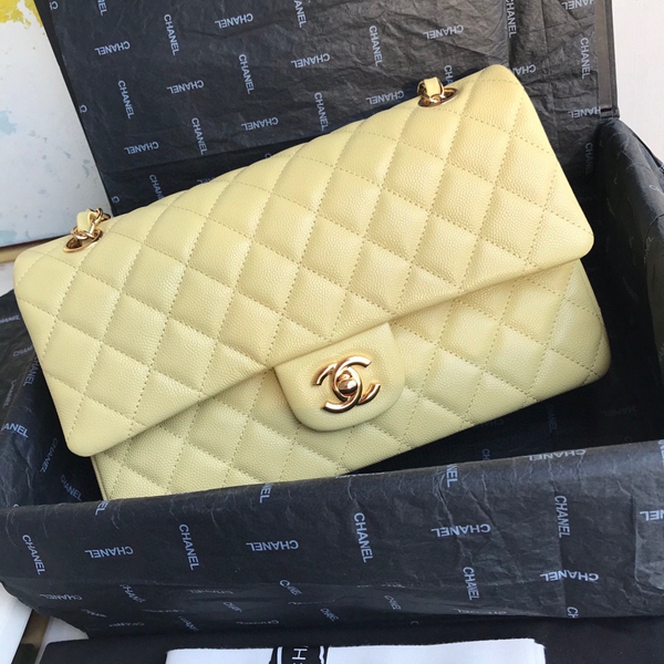 シャネルバッグレプリカ正面デザイン
